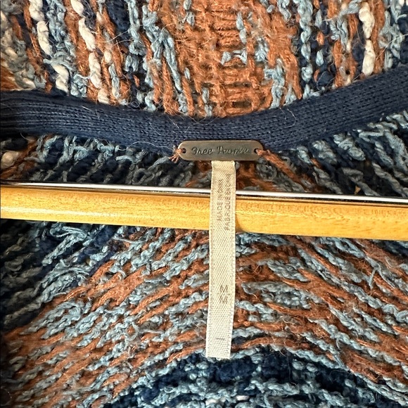 Free People Iona Wrap Cardigan Sweater | Boho Chunky Knit Sz Medium - Picture 4 of 8